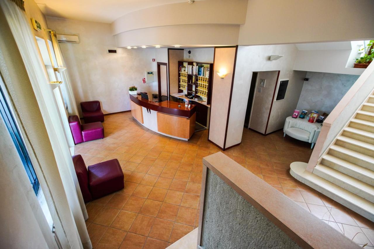 Hotel Murgia Santeramo in Colle Extérieur photo